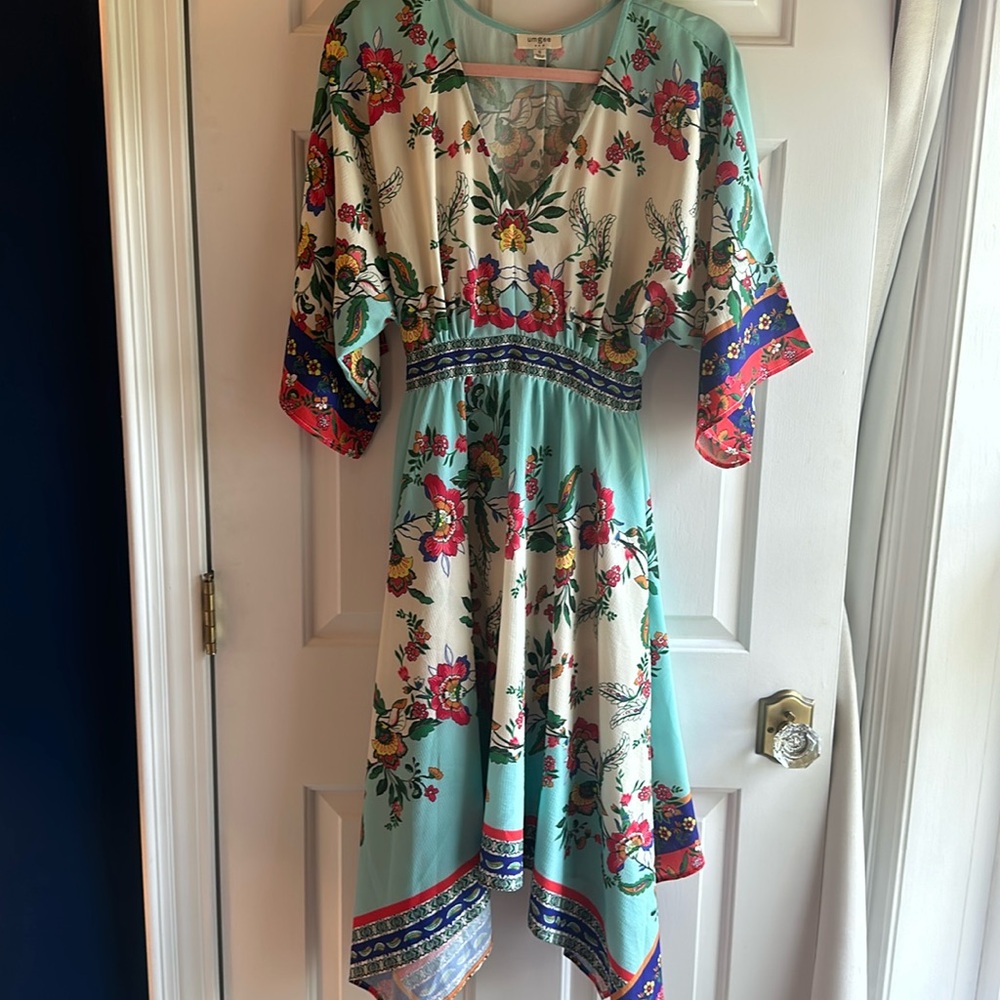 Umgee floral flowy dress Size S